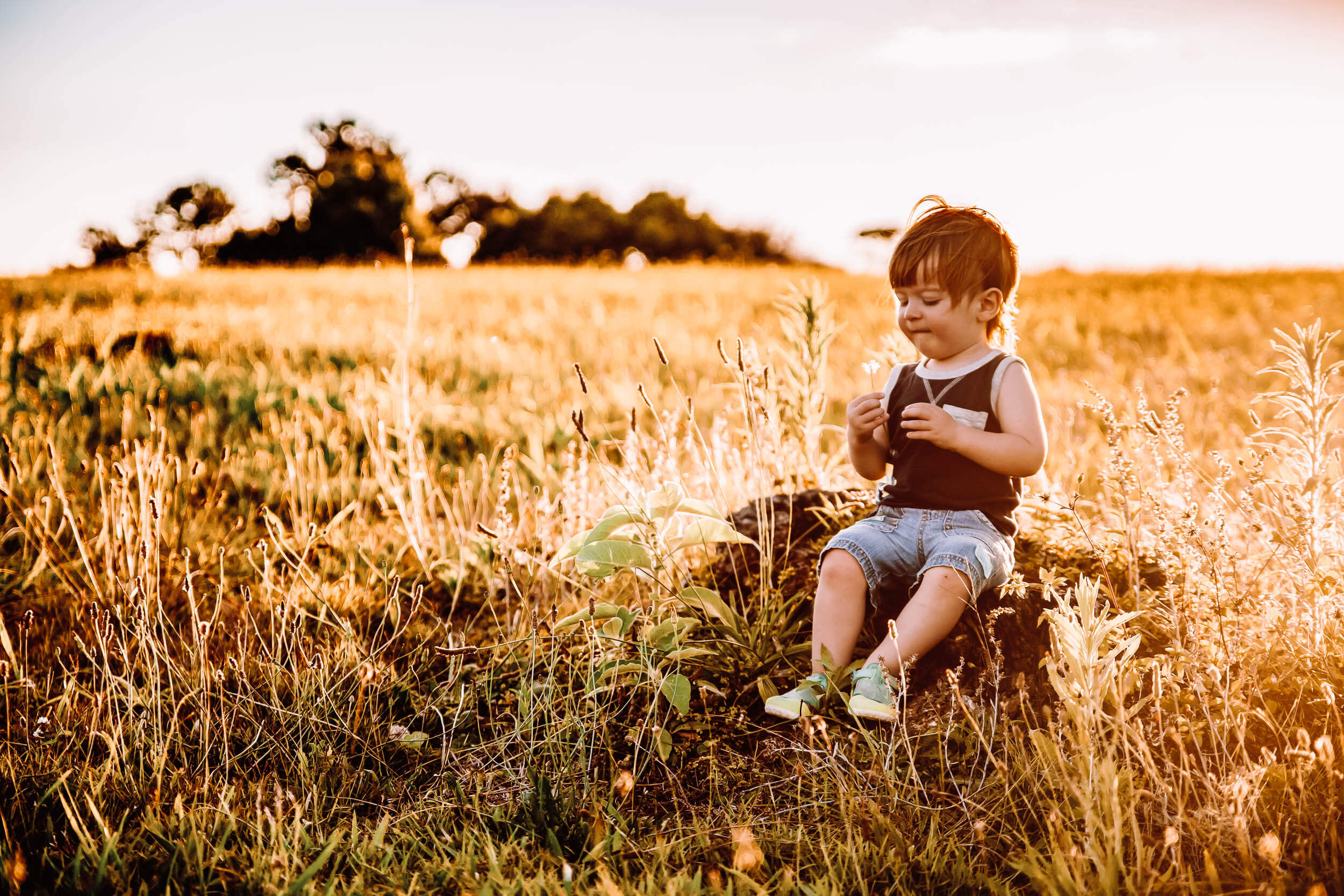 bubbles-and-dandelions-easy-photo-prompts-for-toddlers-2