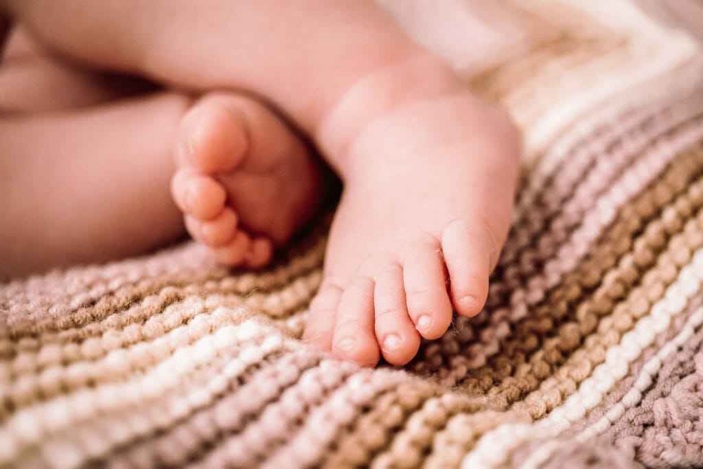 baby toes blanket
